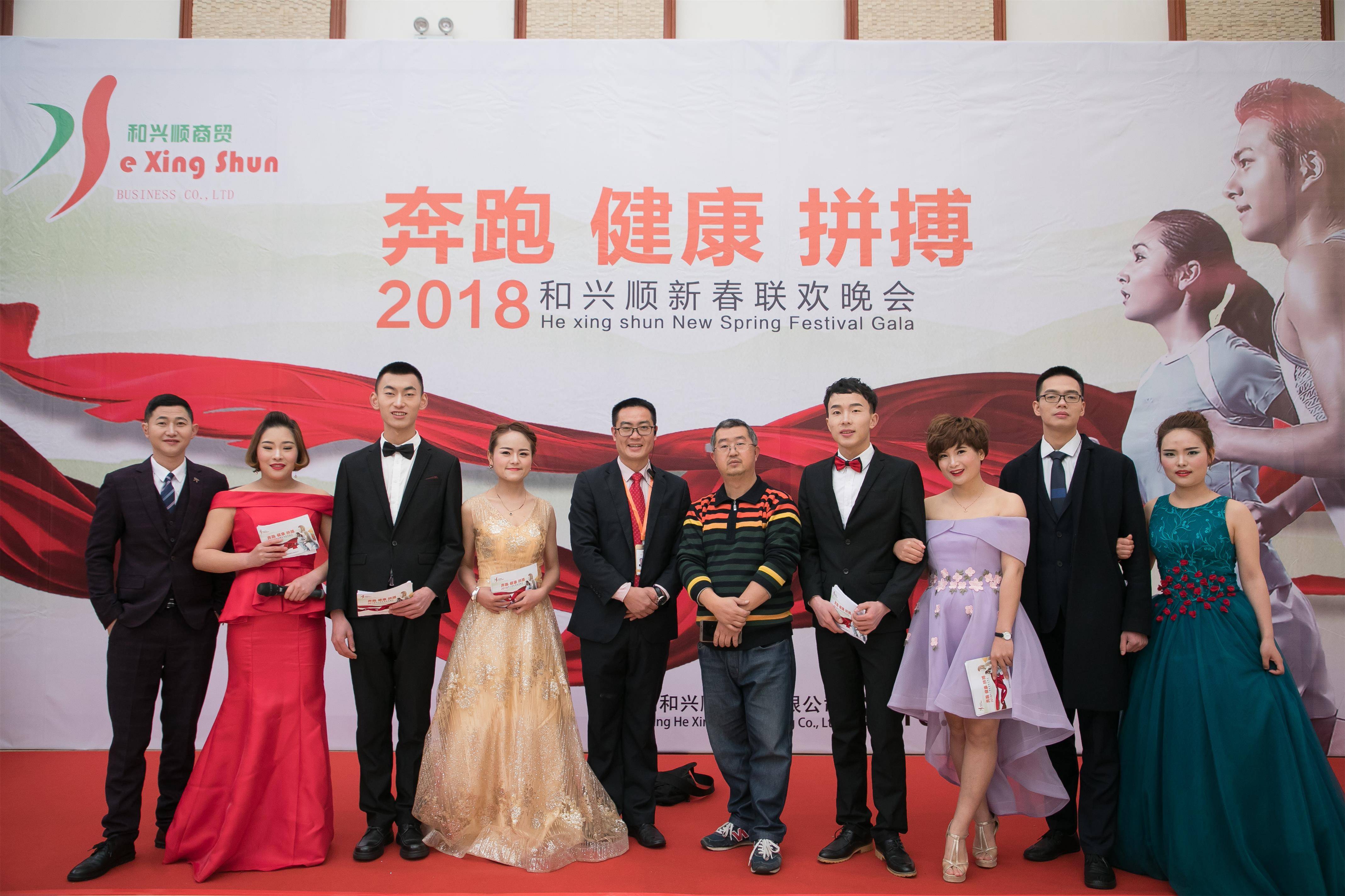 2000人大合影全景输出 - 昆明晨风视觉合影拍摄案例